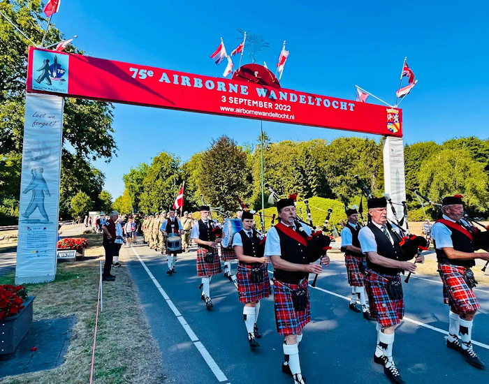 Verslag optreden Airborne-mars Oosterbeek